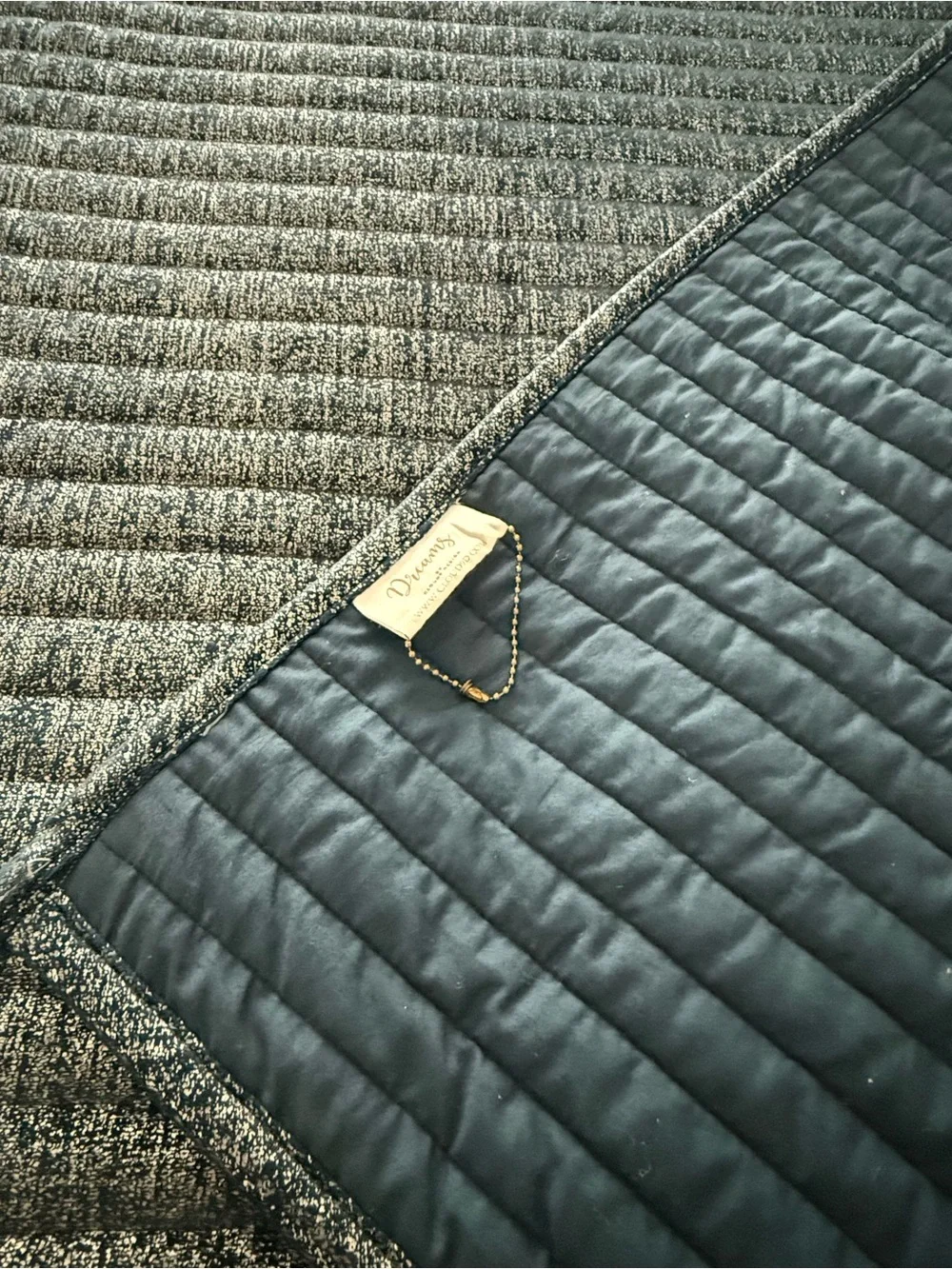 Cloud 9 Design King Maya Velvet with with Shams - Navy & Silver